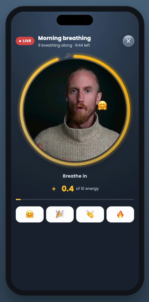 A live session where Fredrik leads the breathing, with a ring showing the breath and the energy